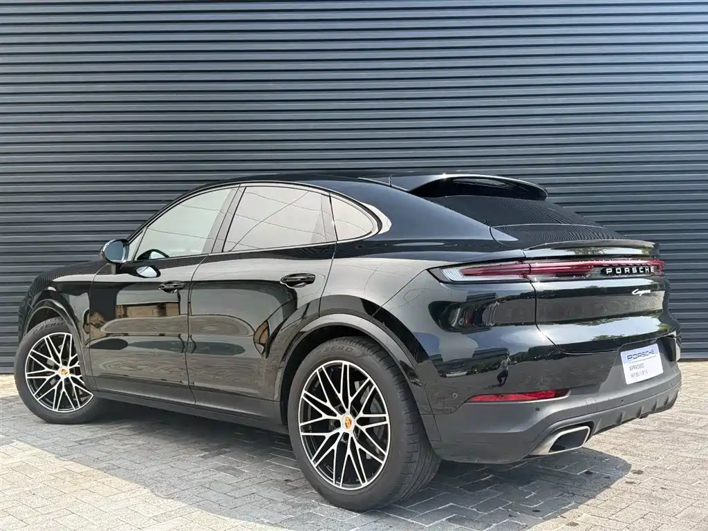 Porsche Cayenne 2024 Cayenne Coupé 3.0T фото 3