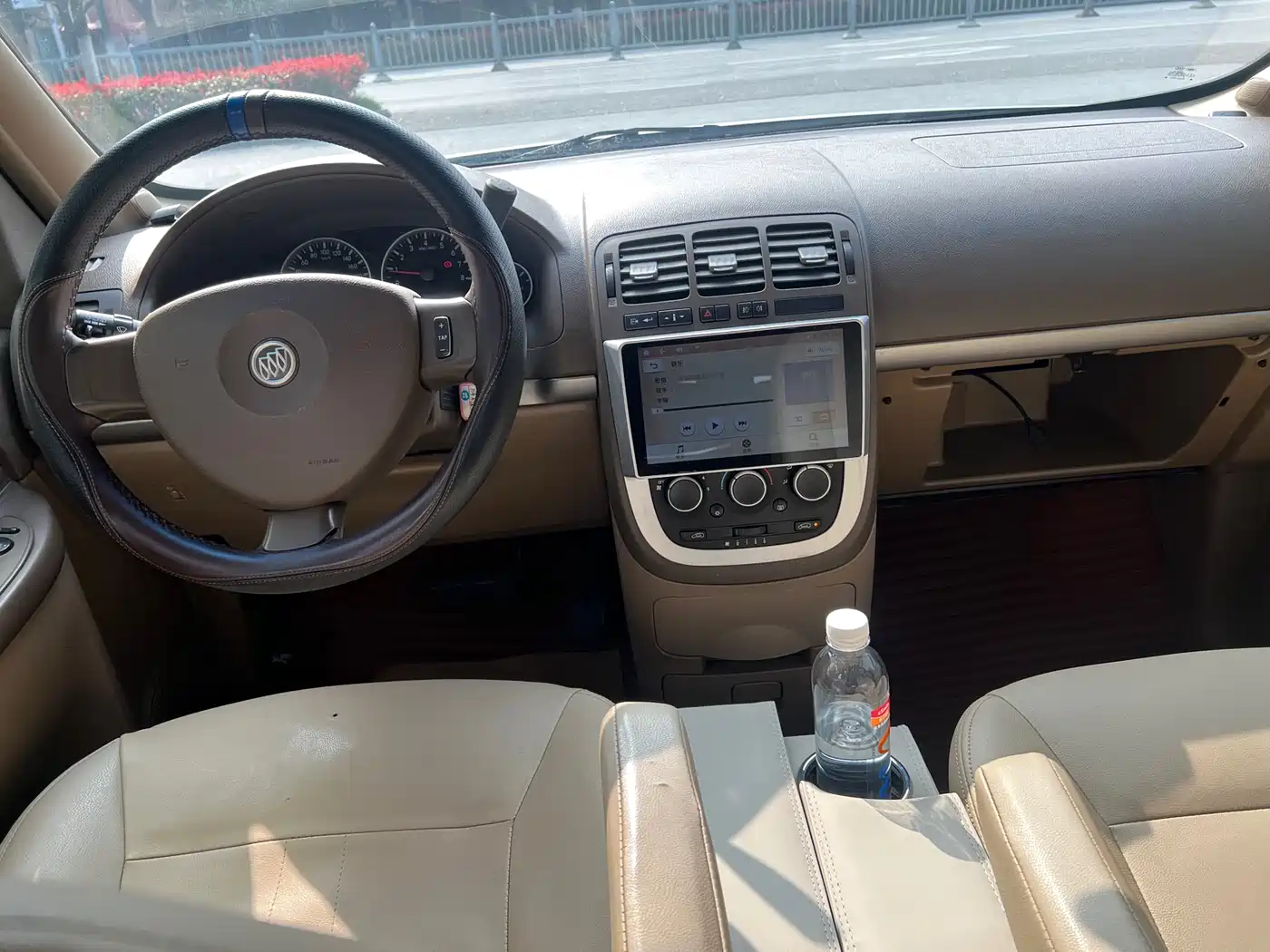 Buick GL8 2014 2.4L Classic Edition фото 11