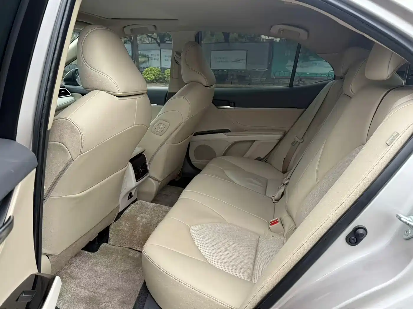 Toyota Camry 2021 2.0G Luxury Edition фото 6