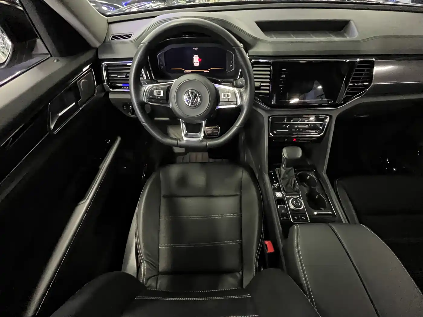 Volkswagen Teramont 2020 Teramont X Facelift 380TSI 4WD Luxury Edition фото 4