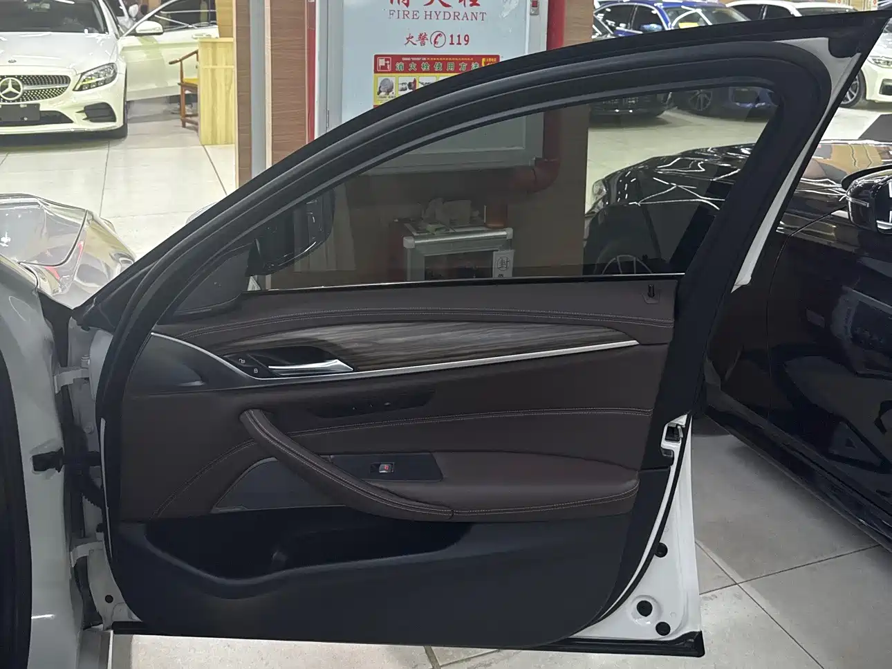 BMW 5 Series 2022 Facelift II 530Li Premium Package M Sport фото 13