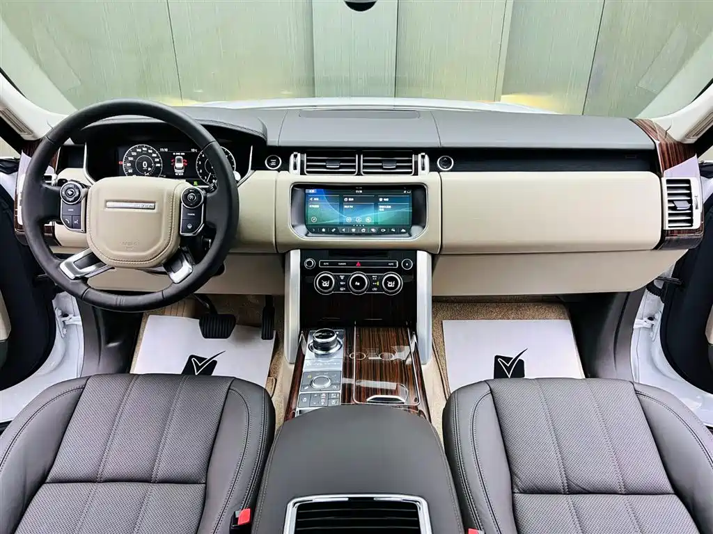 Land Rover Range Rover 2017 3.0 SC V6 Vogue LWB (Long Wheelbase) фото 9