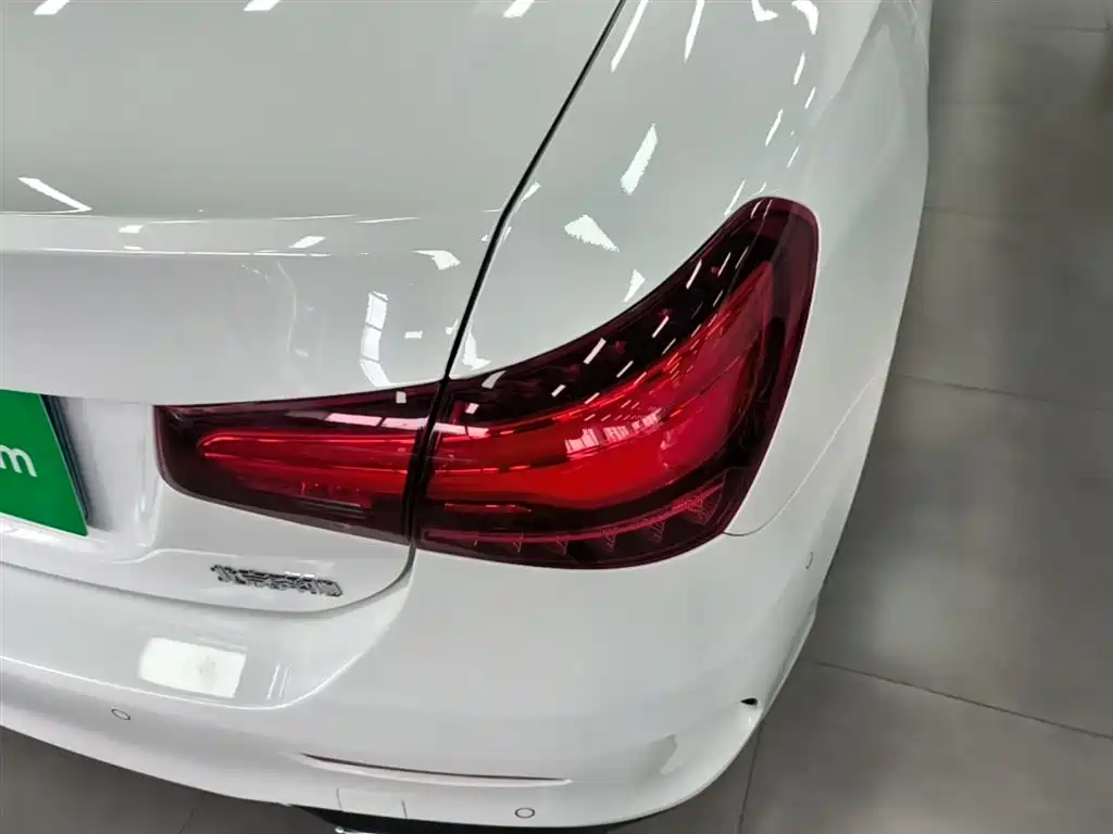 Mercedes-Benz A-Class 2025 A 200 L Fashion Edition фото 8