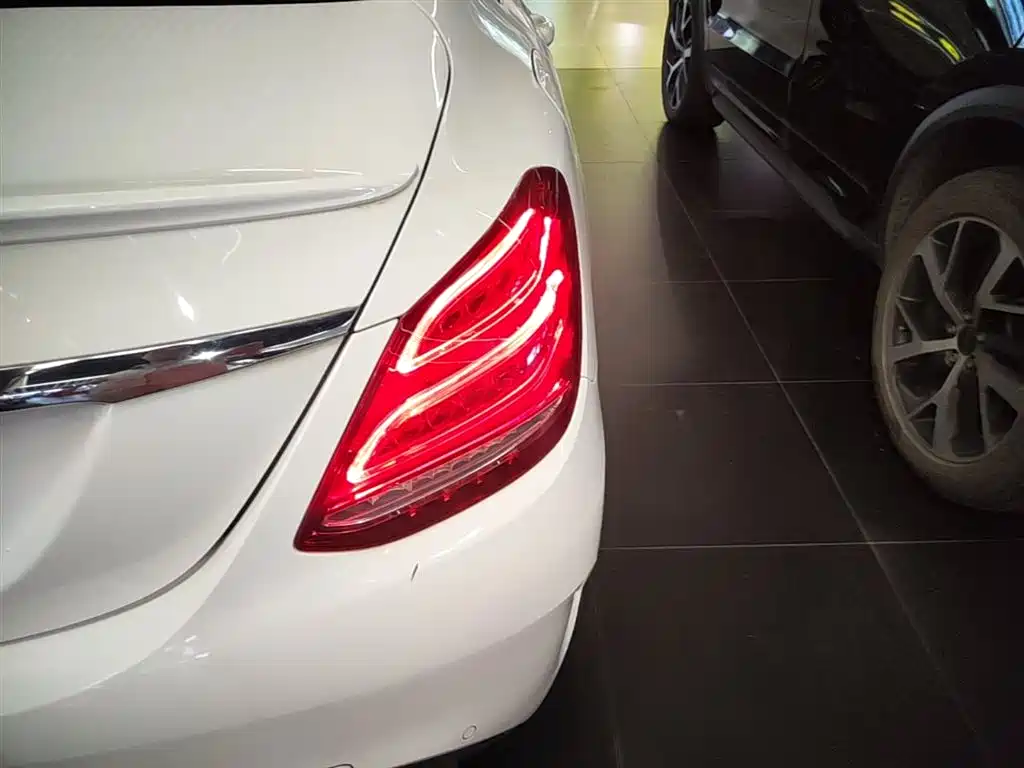 Mercedes-Benz C-Class 2018 C 200 Sport Edition фото 8