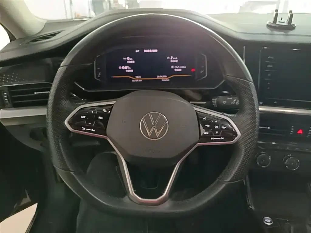 Volkswagen Passat 2023 Facelift 280TSI Business Edition фото 11