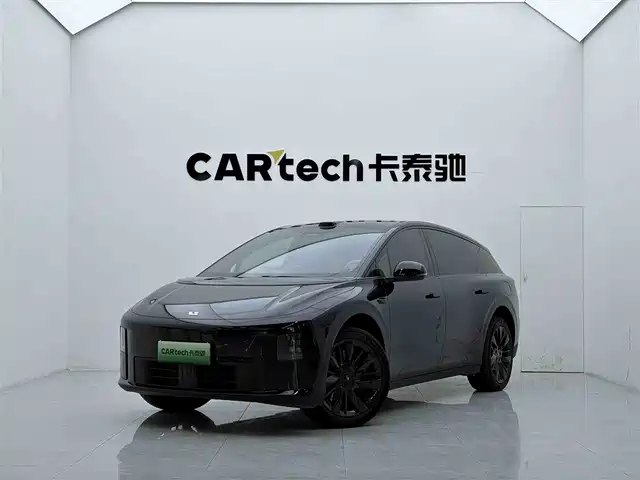 Li Auto i6 2025 4WD Base Model