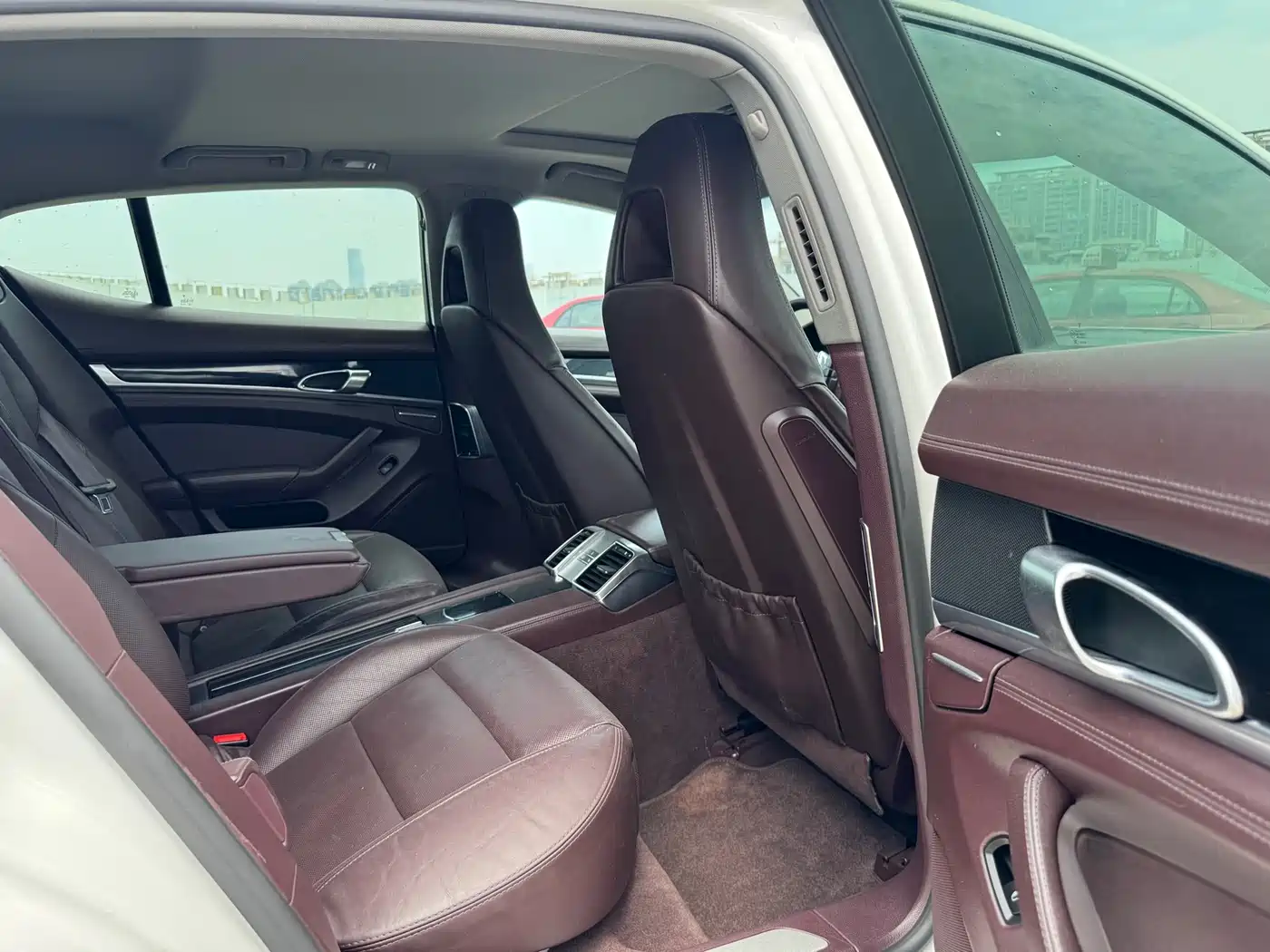 Porsche Panamera 2010 Panamera 3.6L фото 11
