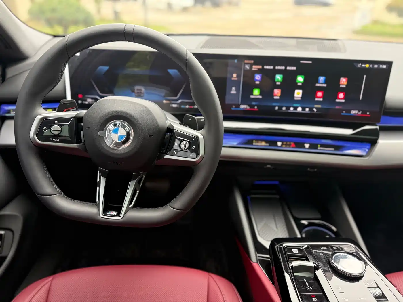 BMW 5 Series 2024 525Li Luxury Package фото 6