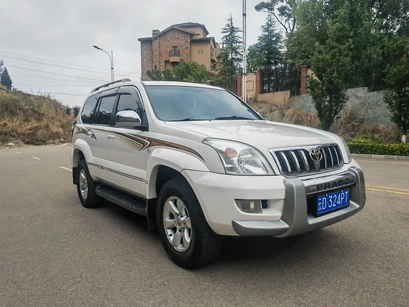 Toyota Prado 2006 4.0L Auto VX фото 2