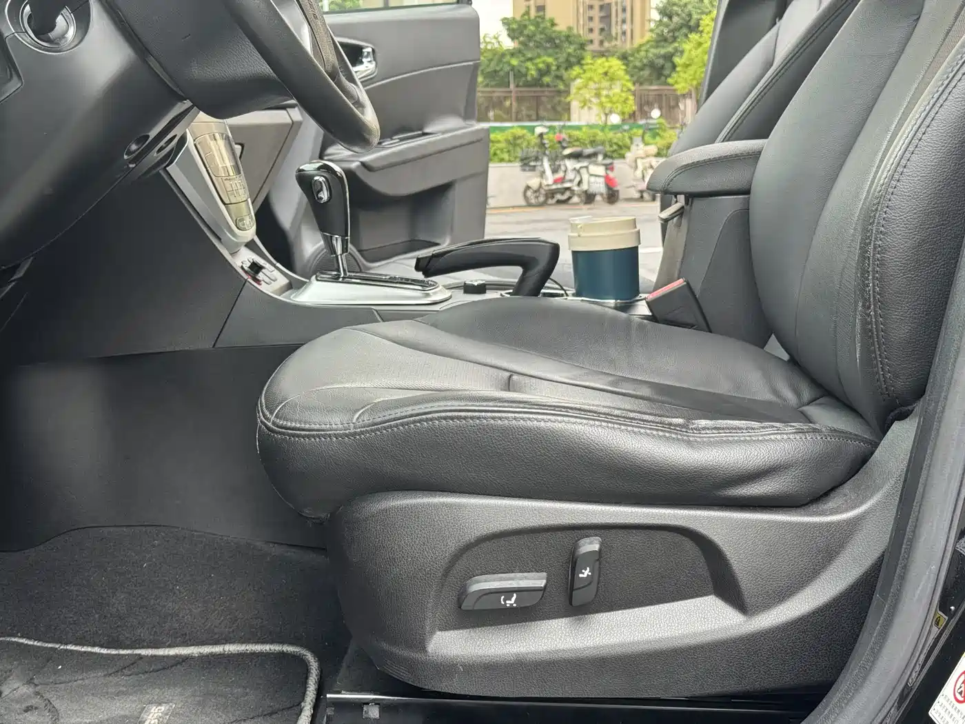 GAC Trumpchi Trumpchi GS5 2013 1.8T AT 4WD Luxury фото 19