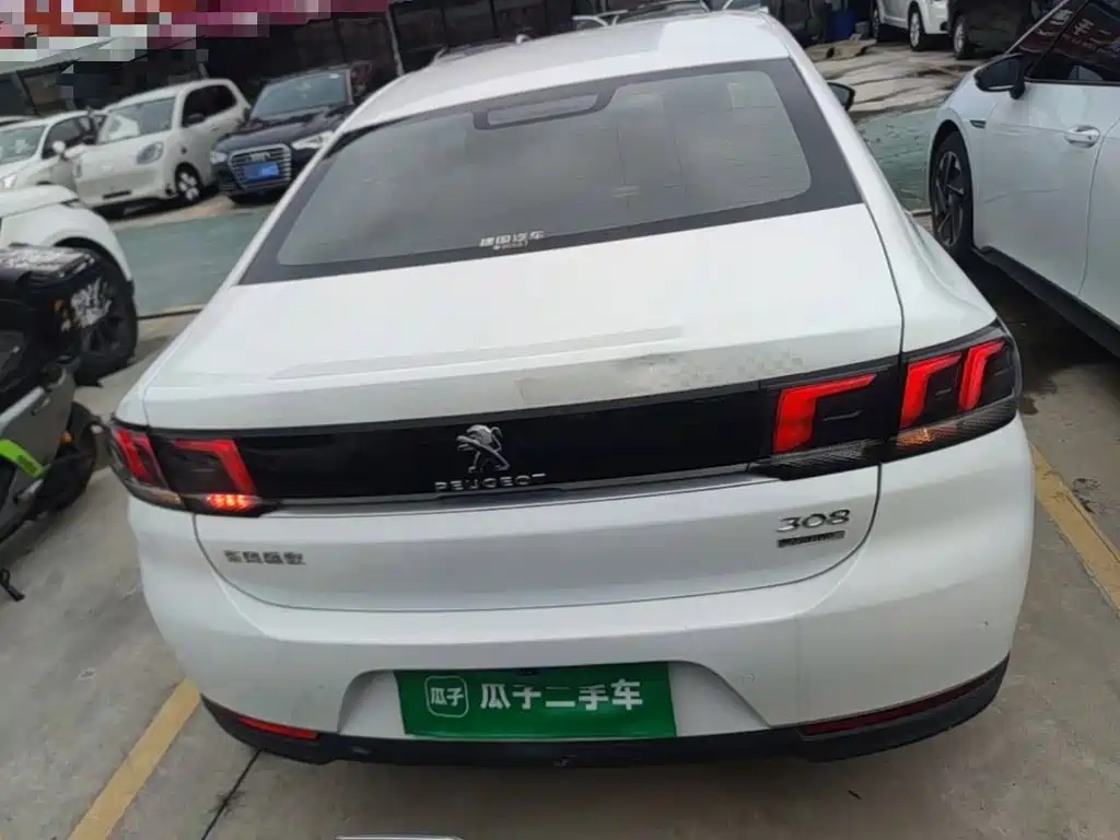 Фото 6 - Peugeot 308
