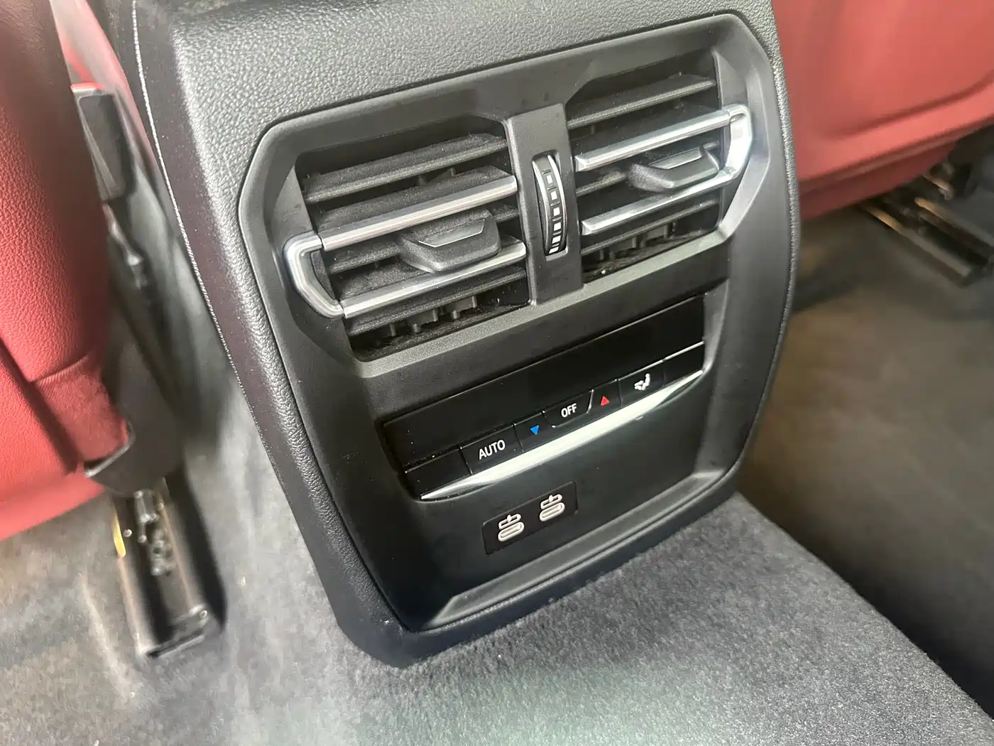 BMW 3 Series 2023 320Li M Sport Package фото 11
