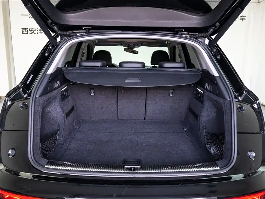 Audi Q5L 2020 45 TFSI Exclusive Fashion фото 9
