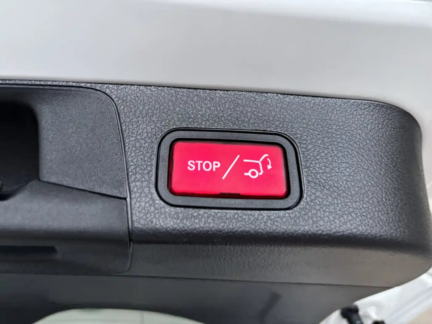 Mercedes-Benz GLB 2023 GLB 220 Dynamic фото 28