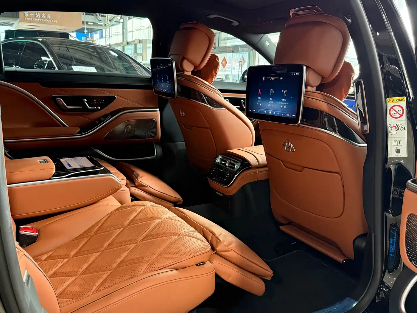 Mercedes-Benz Maybach S-Class 2024 Facelift S 480 4MATIC фото 10