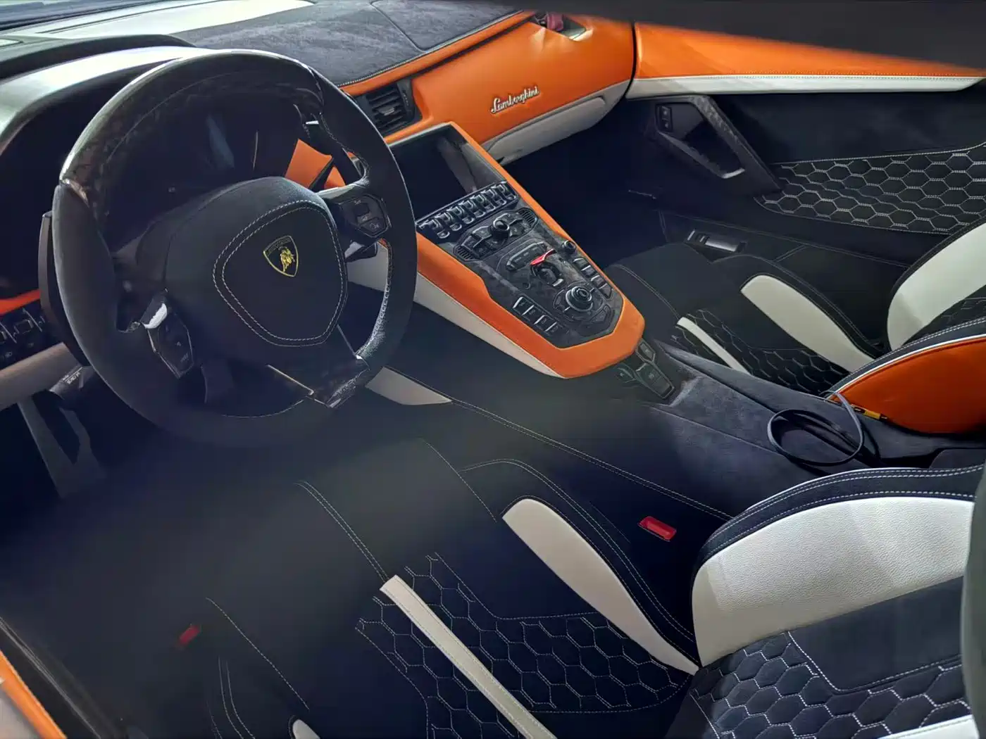 Lamborghini Aventador 2013 LP 700-4 Roadster фото 5
