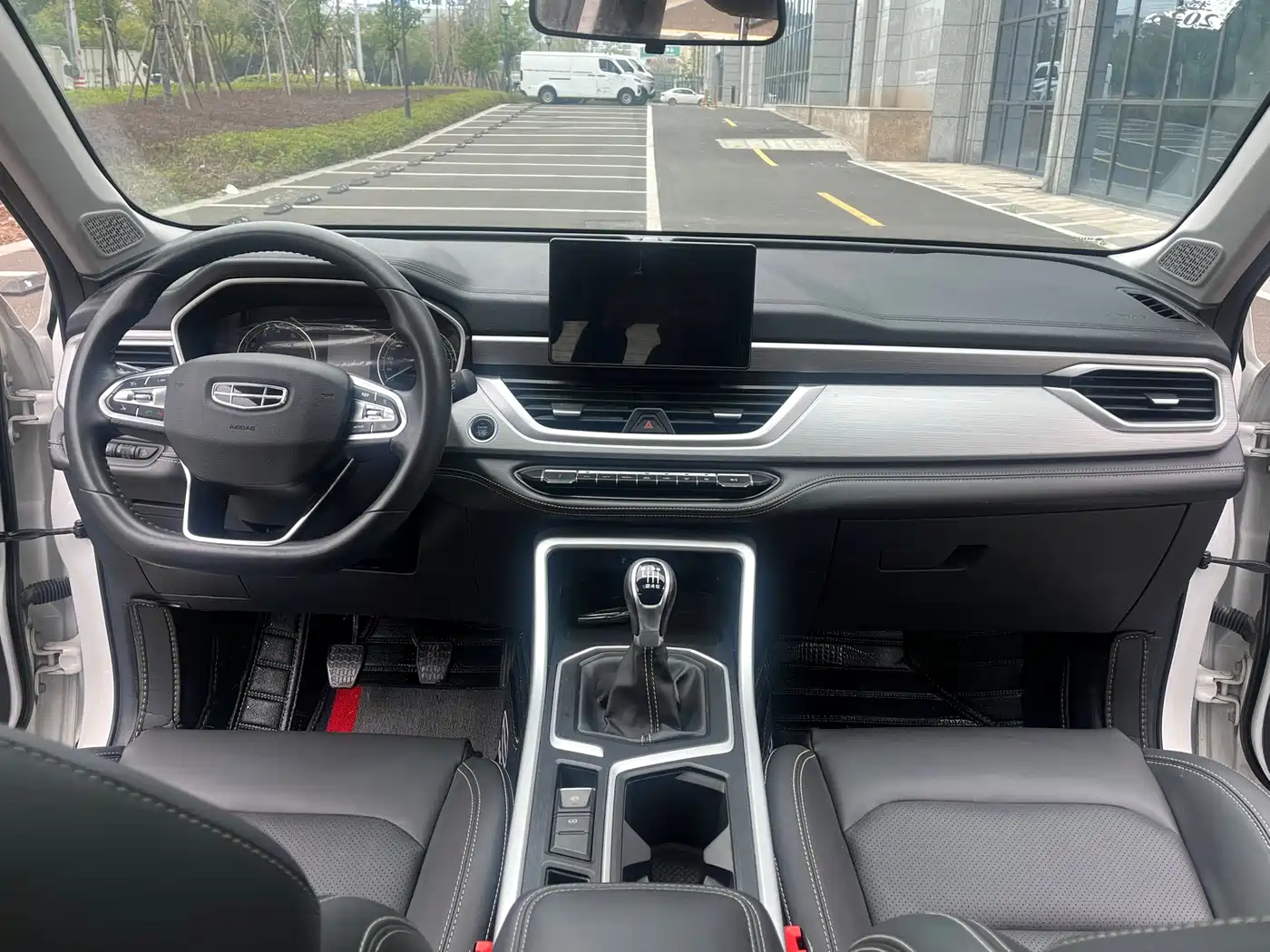 GEELY AUTOMOBILE VISION X6