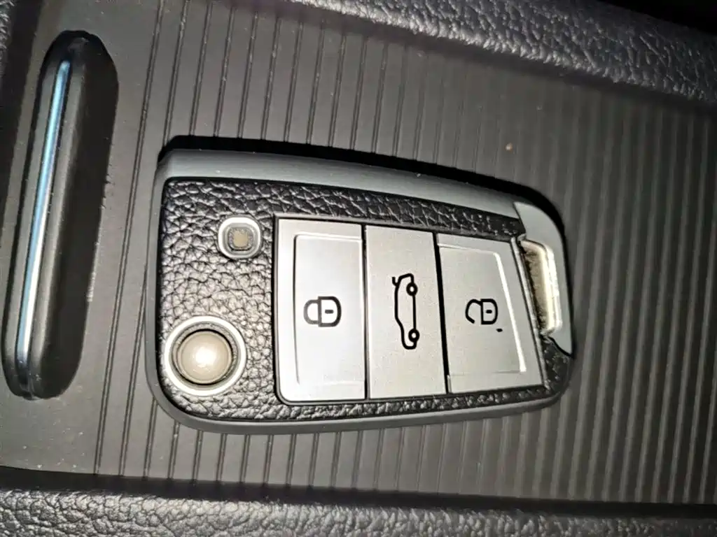 Volkswagen Golf 2020 Beloved Edition 280TSI DSG Comfort фото 9