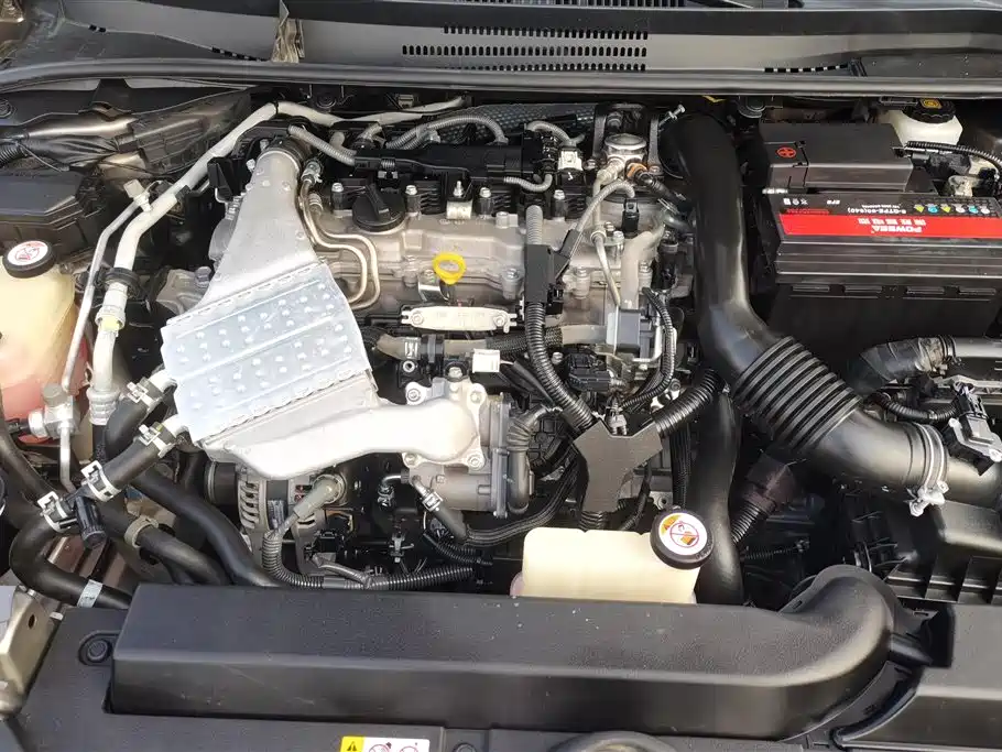 Toyota Corolla 2019 1.2T S-CVT GL Pioneer Edition фото 10
