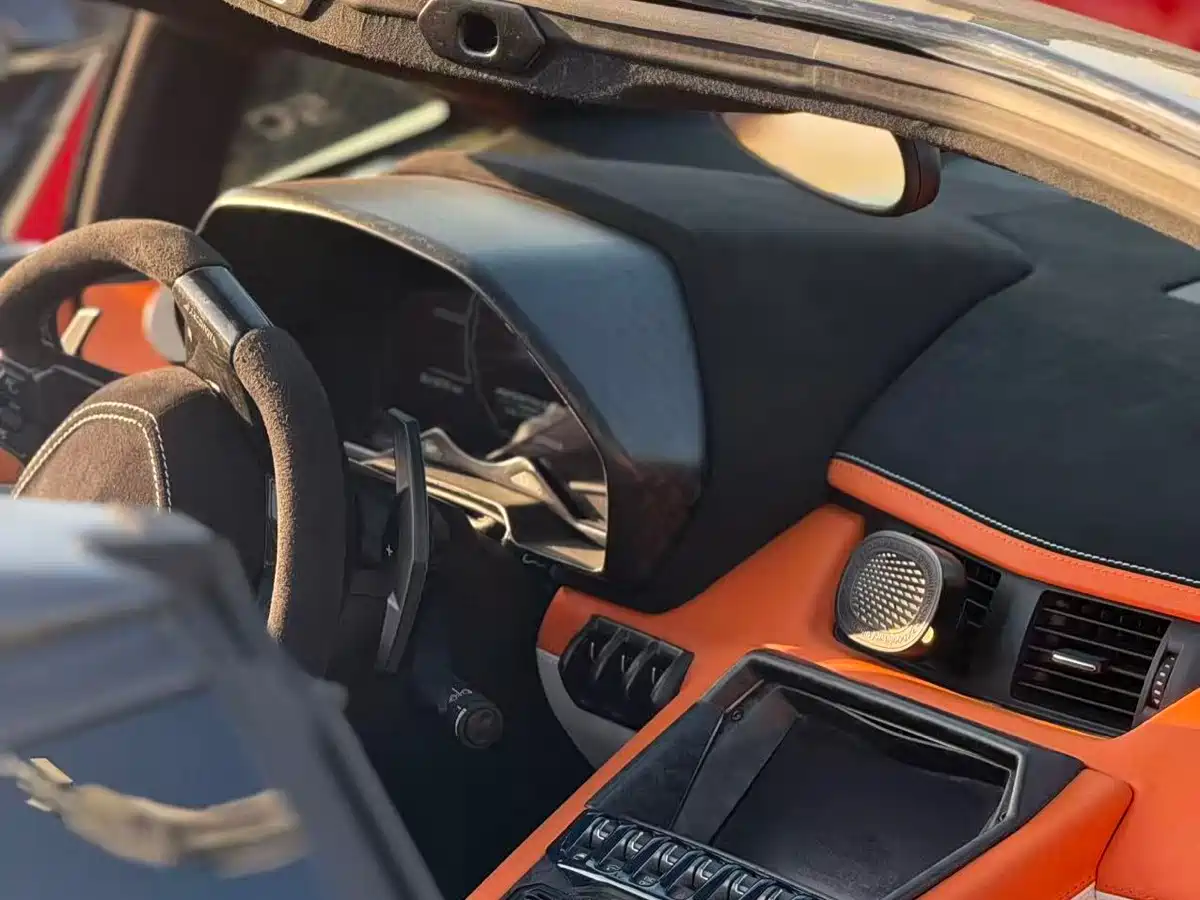 Lamborghini Aventador 2013 LP 700-4 Roadster фото 3