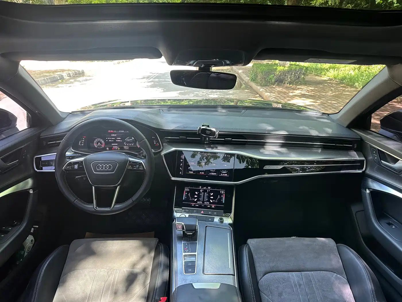 Audi A6L 2019 45 TFSI quattro Premium Dynamic фото 3