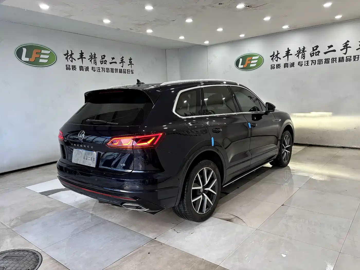 Volkswagen Touareg 2022 3.0TSI Rui Xiang Edition Classic Sport Package фото 7