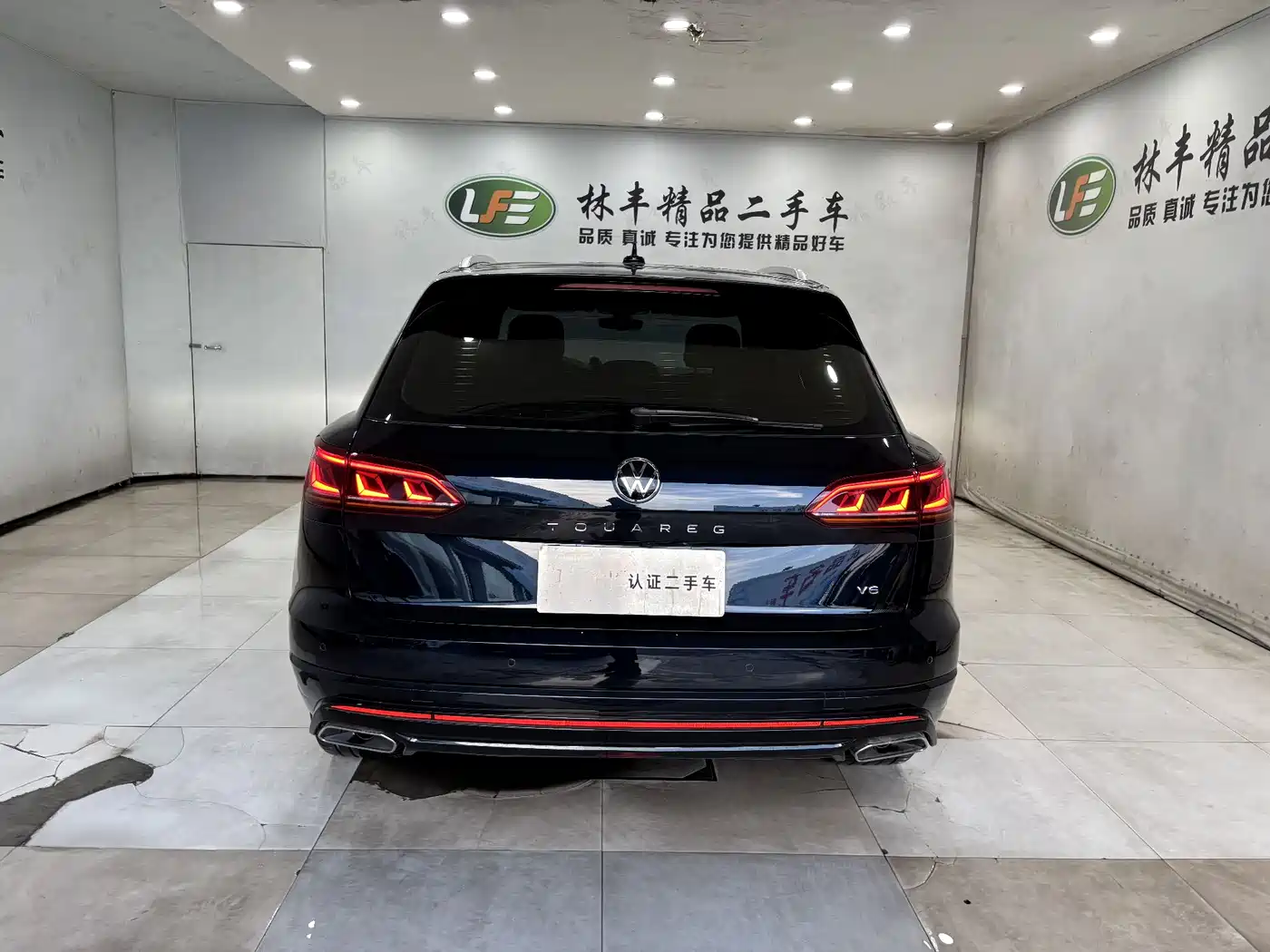 Volkswagen Touareg 2022 3.0TSI Rui Xiang Edition Classic Sport Package фото 6