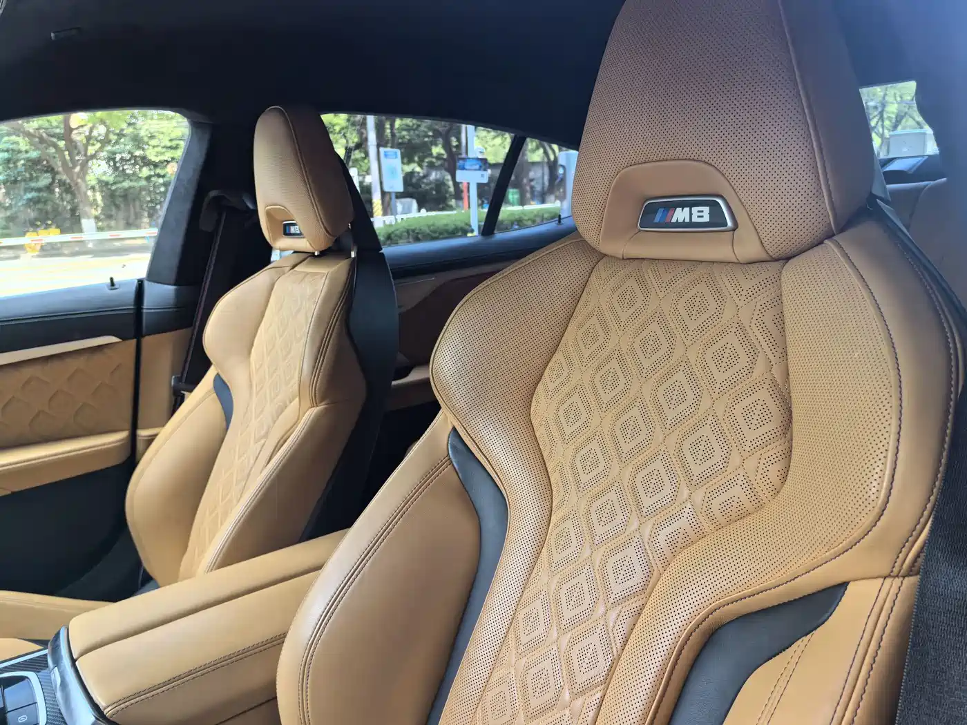 BMW M8 2020 M8 4-Door Coupe Thunder Edition фото 13