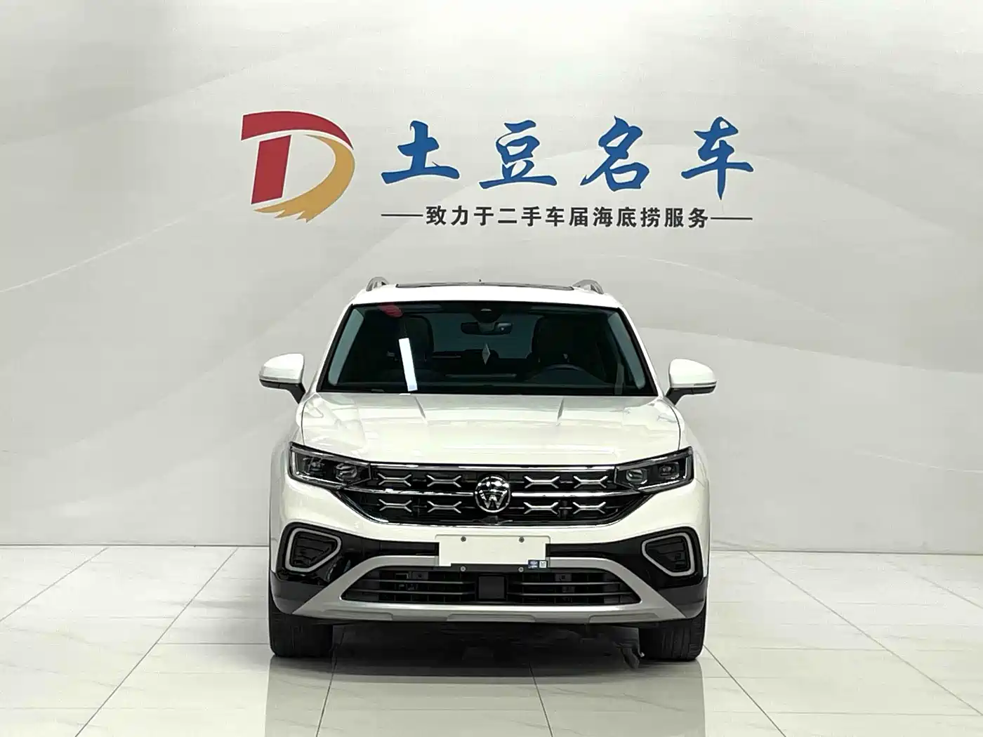 Volkswagen Tayron 2023 280TSI 2WD Luxury Plus Advanced Edition фото 2