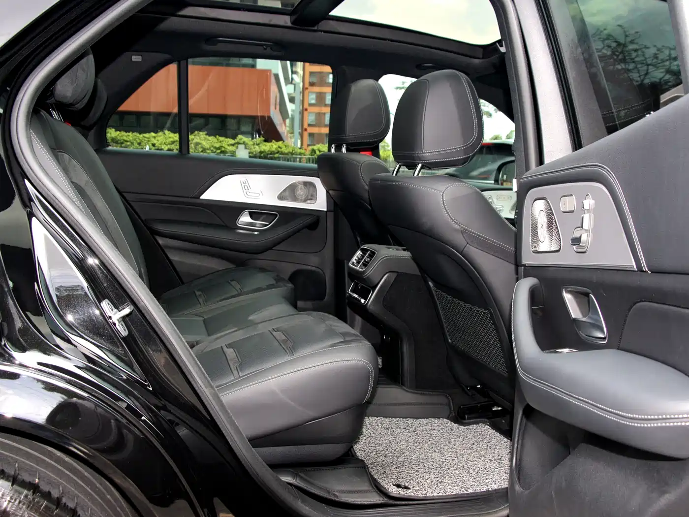 Mercedes-Benz GLE AMG 2024 AMG GLE 53 4MATIC+ фото 8