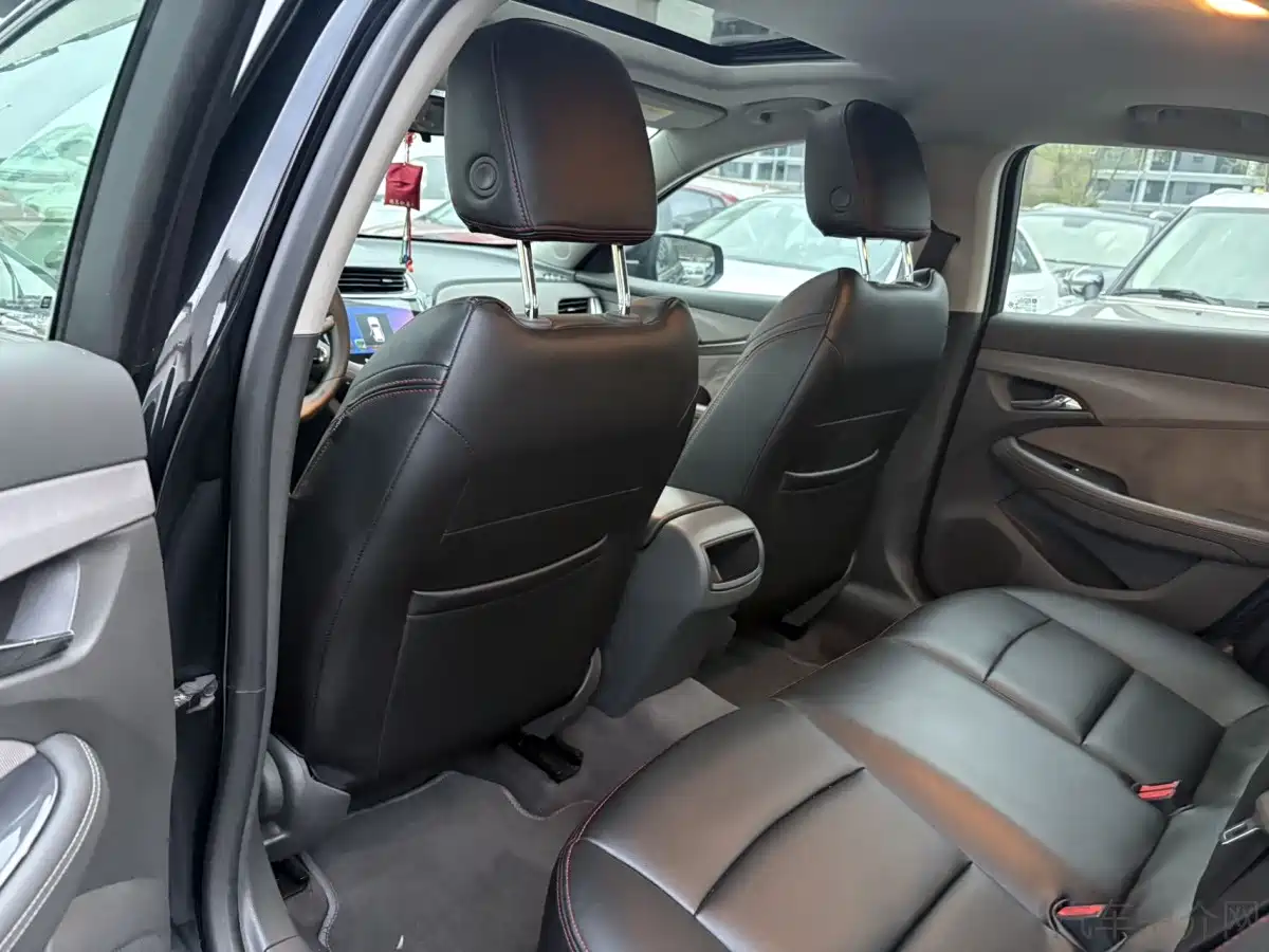 Chevrolet Malibu 2016 1.6T Automatic Comfort фото 5