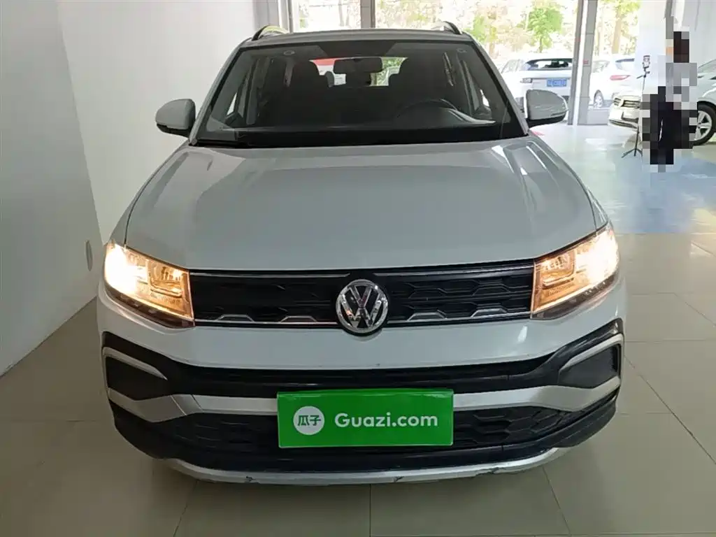 VOLKSWAGEN TU KAI