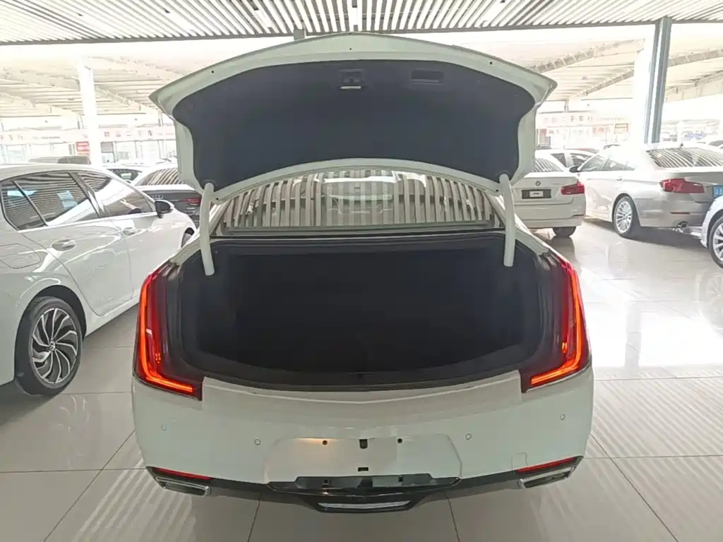 Photo 19 - Cadillac XTS