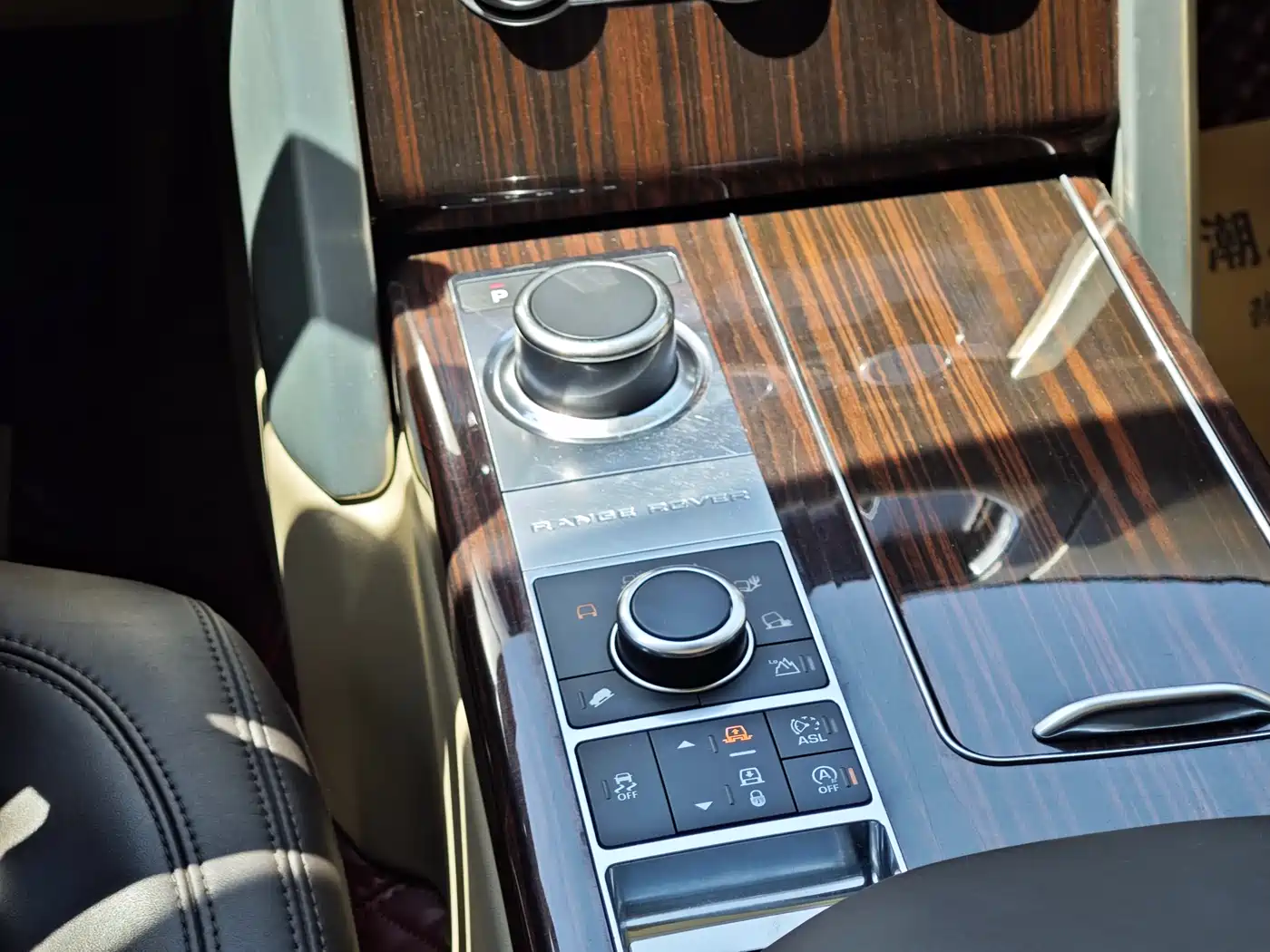 Land Rover Range Rover 2015 3.0 SC V6 Vogue фото 13