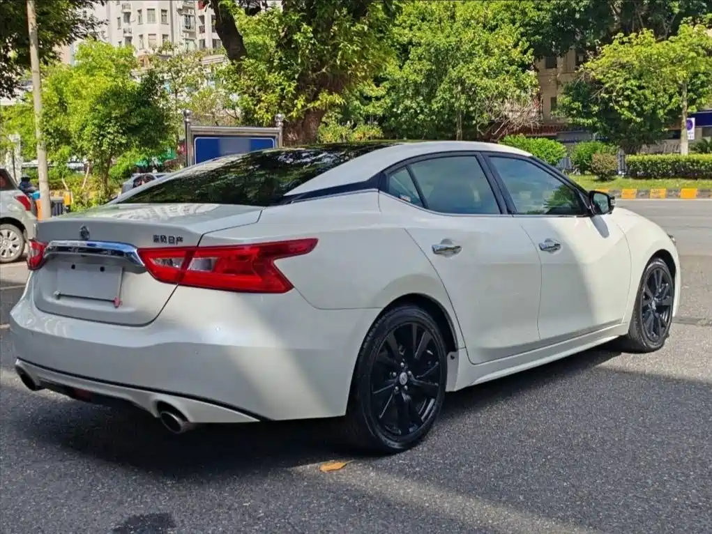 Nissan Cima 2019 2016 2.5L XL Luxury