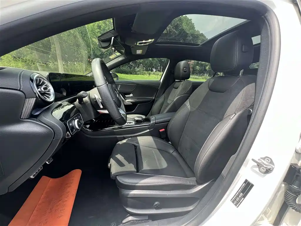 Mercedes-Benz A-Class 2020 A 200 L Sport Sedan фото 9