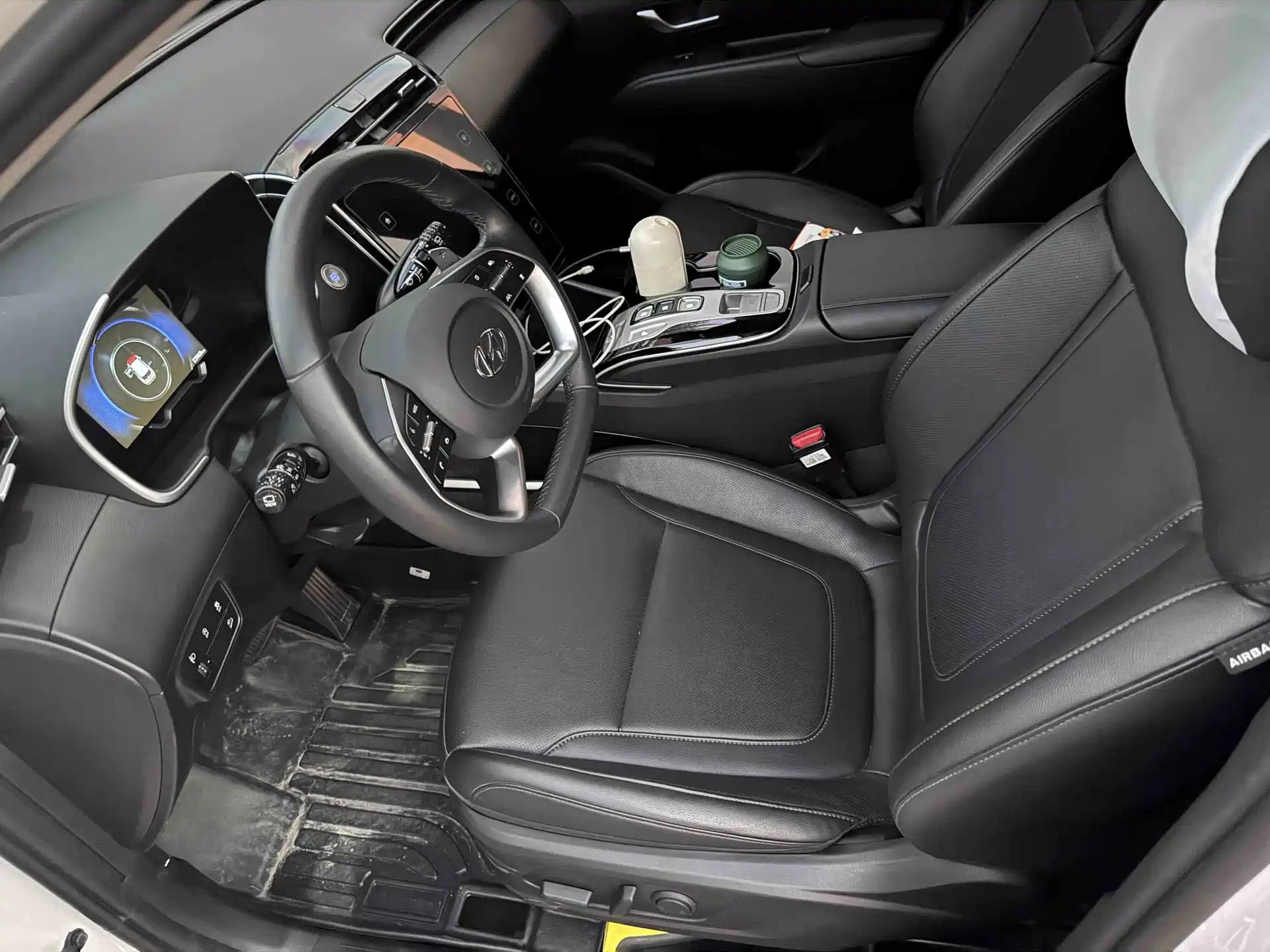 Photo 3 - Hyundai Tucson