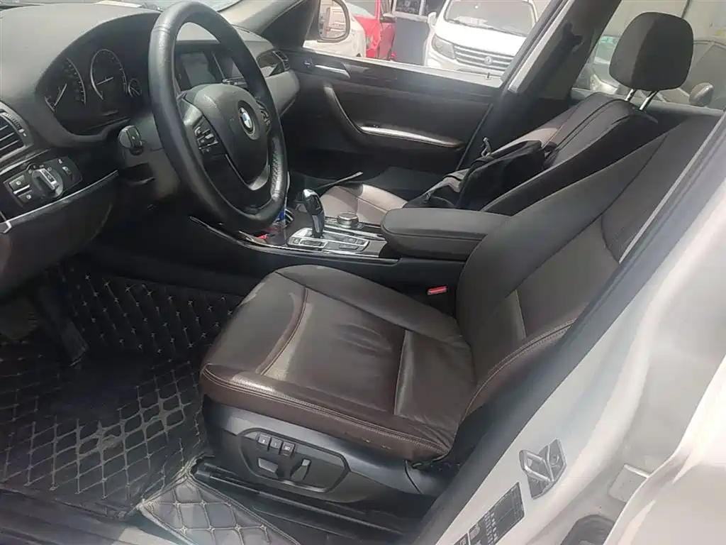 BMW X3 (Import) 2014 xDrive20i X Design Package фото 15