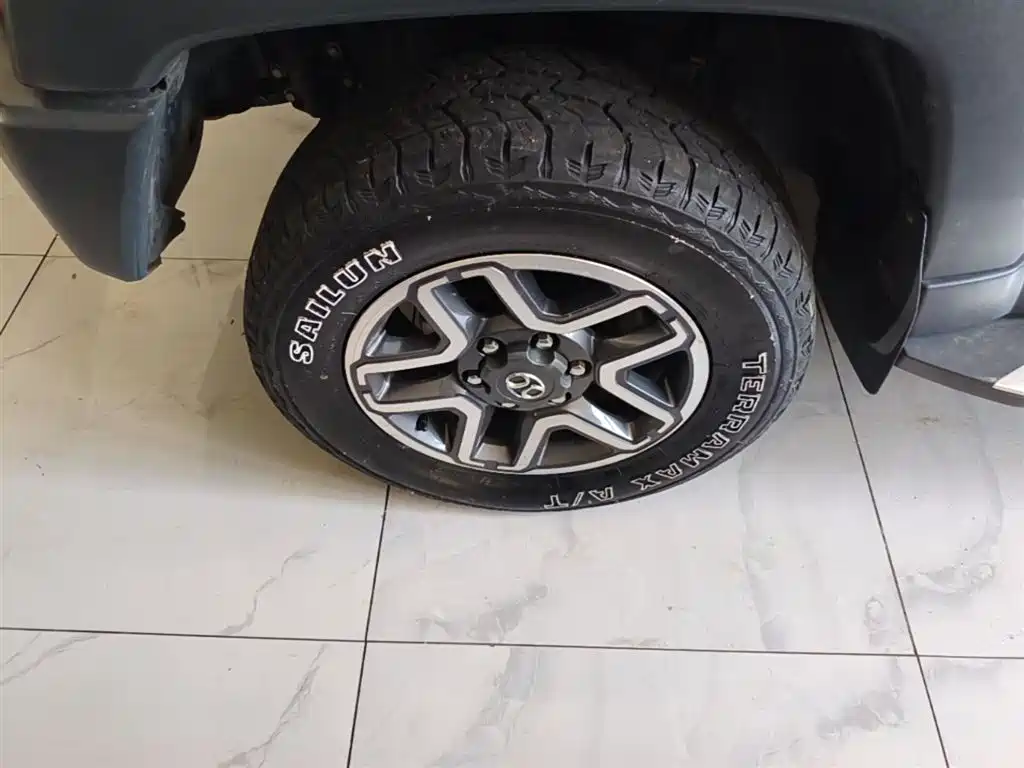BAIC ORV Beijing Offroad BJ40 2016 Model 40L 2.3T Automatic 4WD Exclusive фото 23