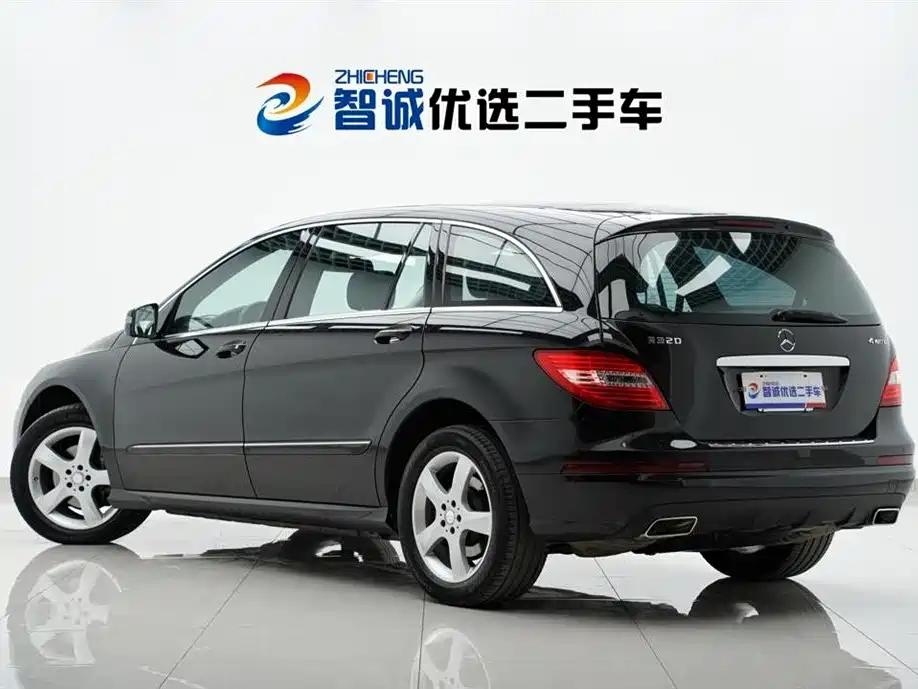 Mercedes-Benz R-Class 2014 R 320 4MATIC Luxury фото 6
