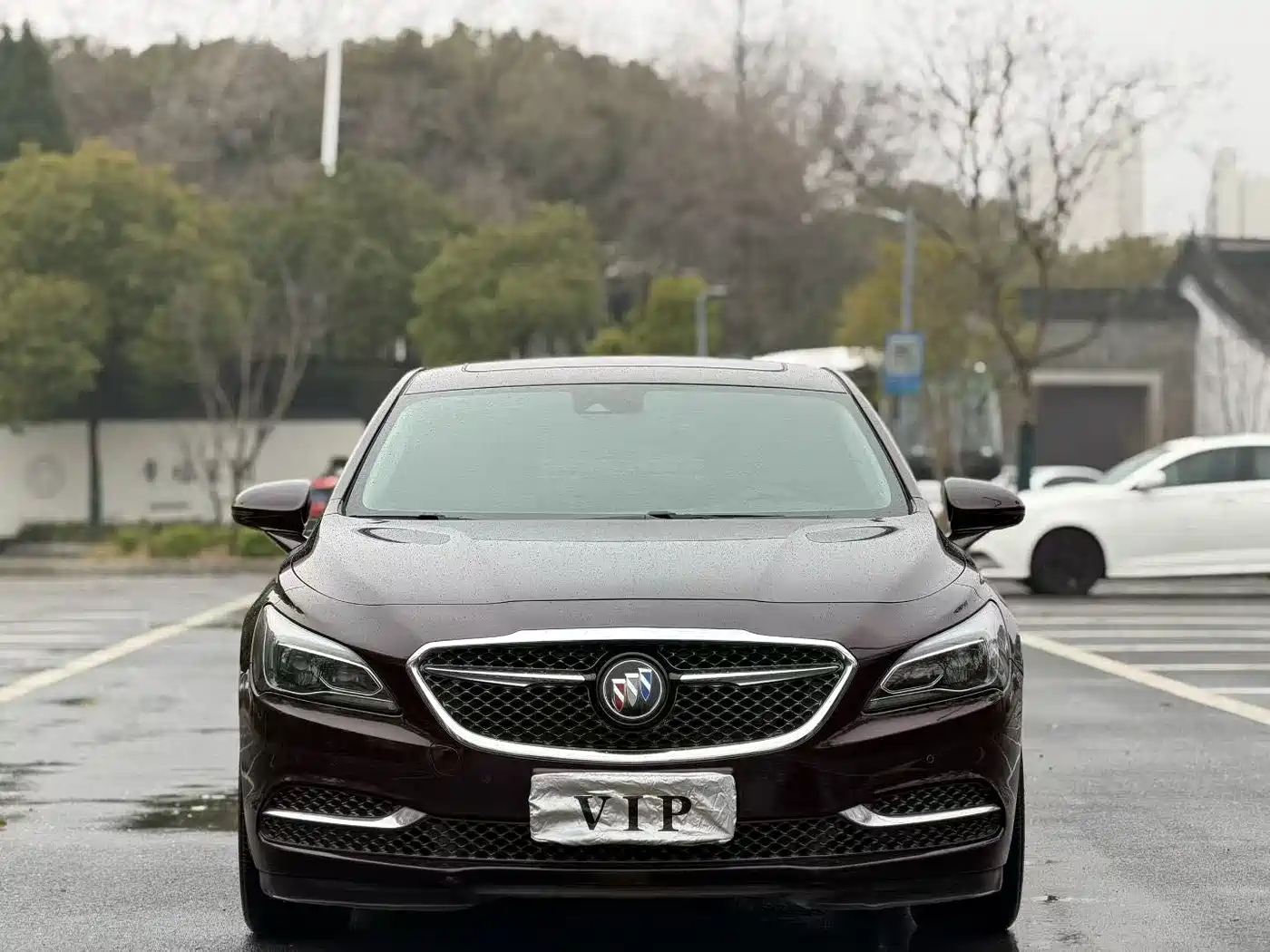 Buick LaCrosse 2018 28T Avenir Aivia