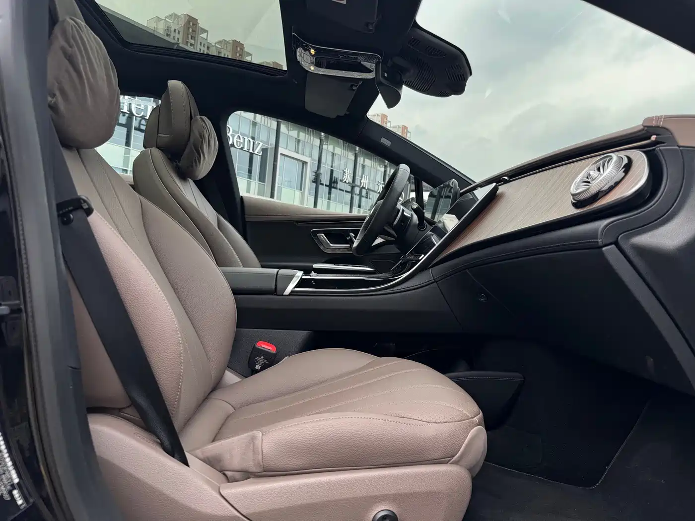 Mercedes-Benz EQE 2025 2025 500 4MATIC Pioneer