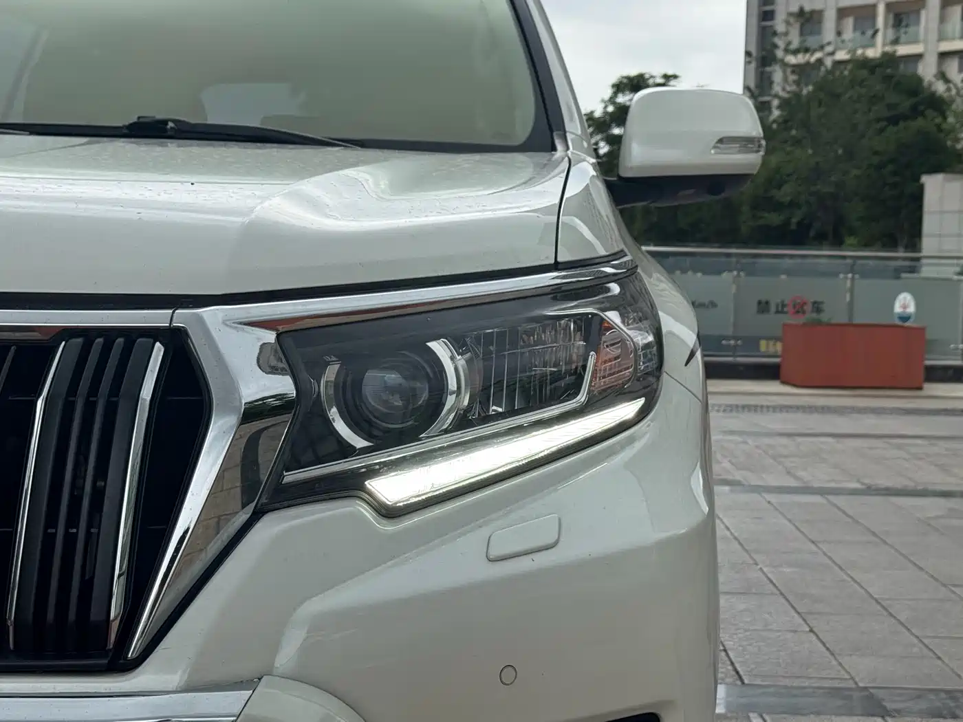 Toyota Prado 2019 3.5L Automatic TX-L Zunxiang Edition with Rear-mounted Spare Tire фото 8