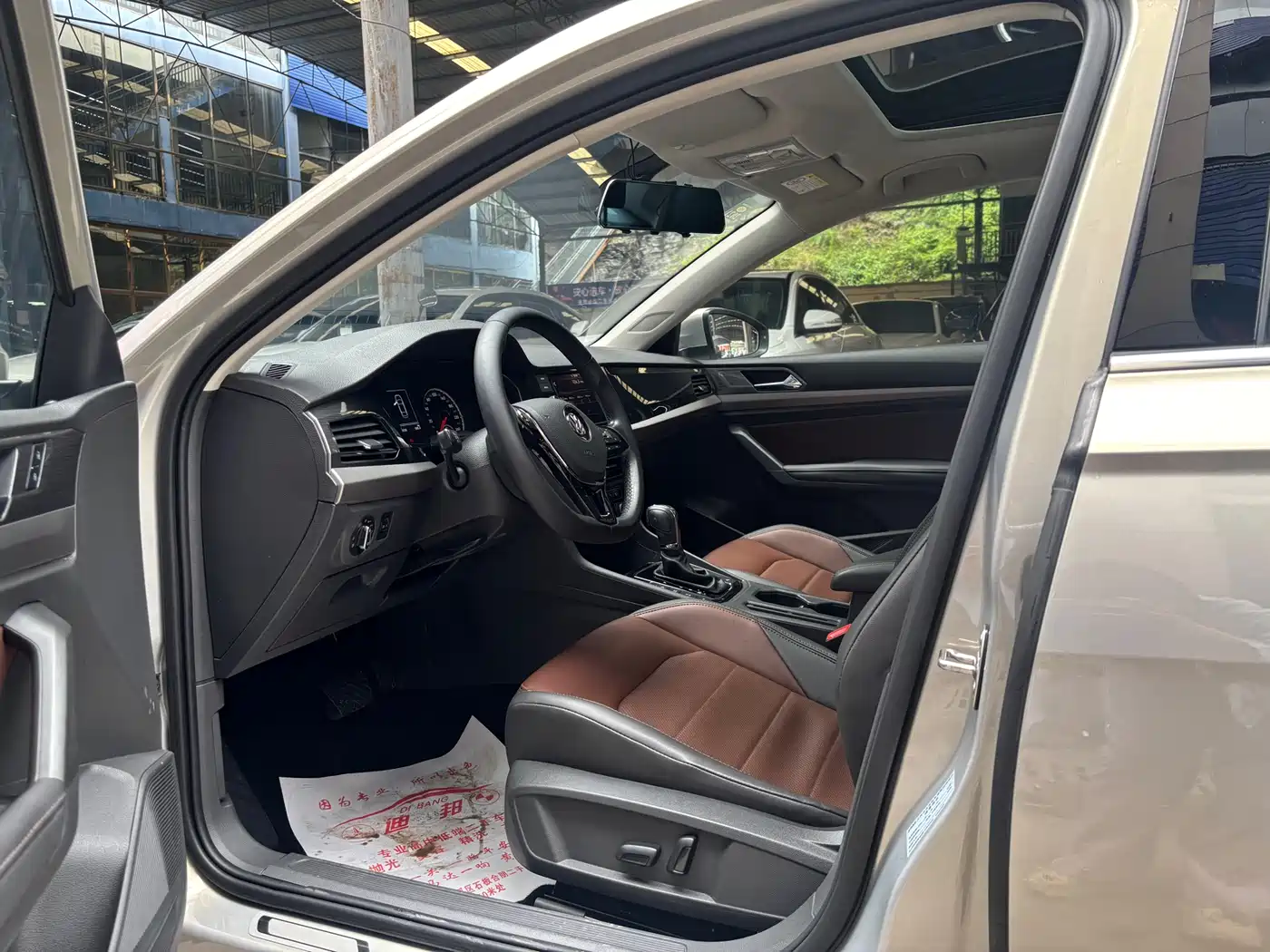 Volkswagen Lavida 2019 280TSI DSG Luxury Edition China VI фото 4