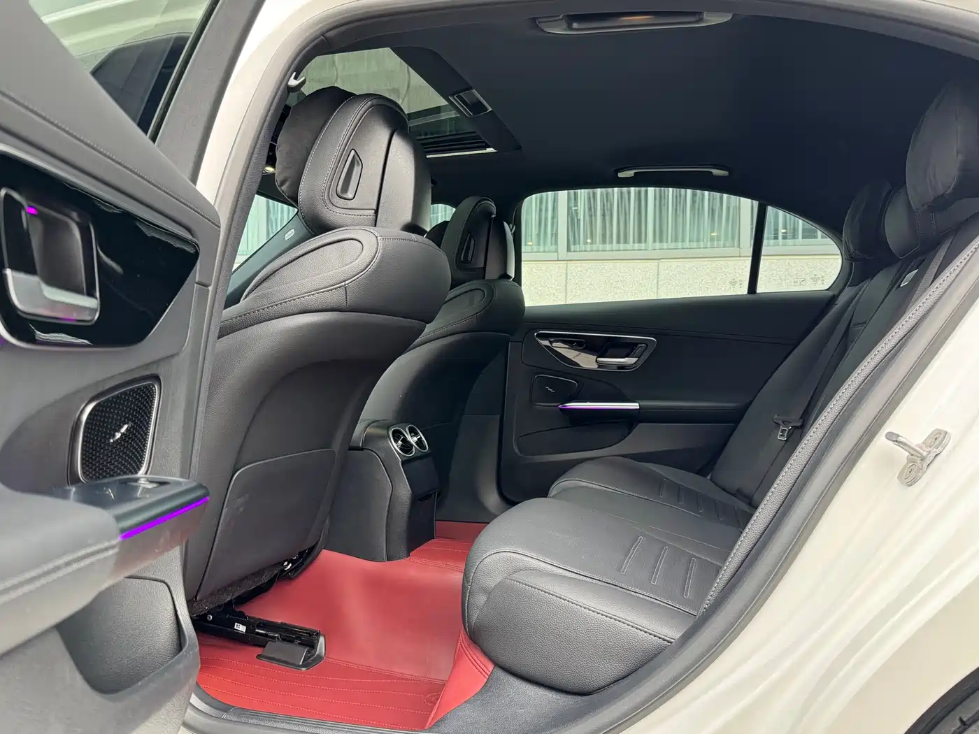 Mercedes-Benz C-Class 2025 C 200 L Sport Edition фото 17