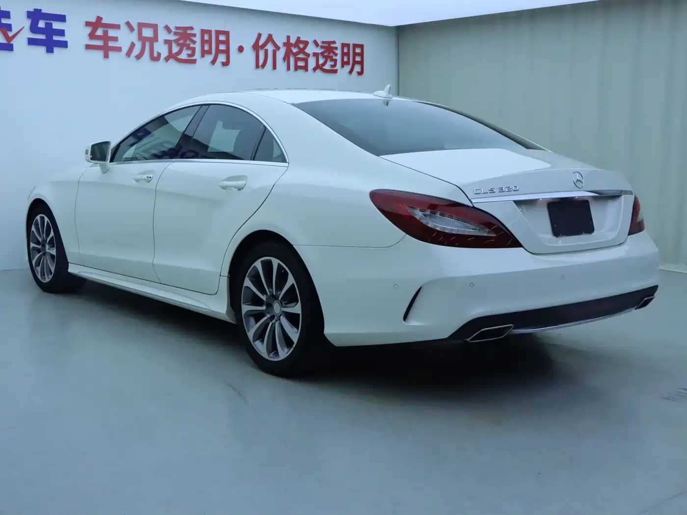 Mercedes-Benz CLS 2015 CLS 320 фото 23