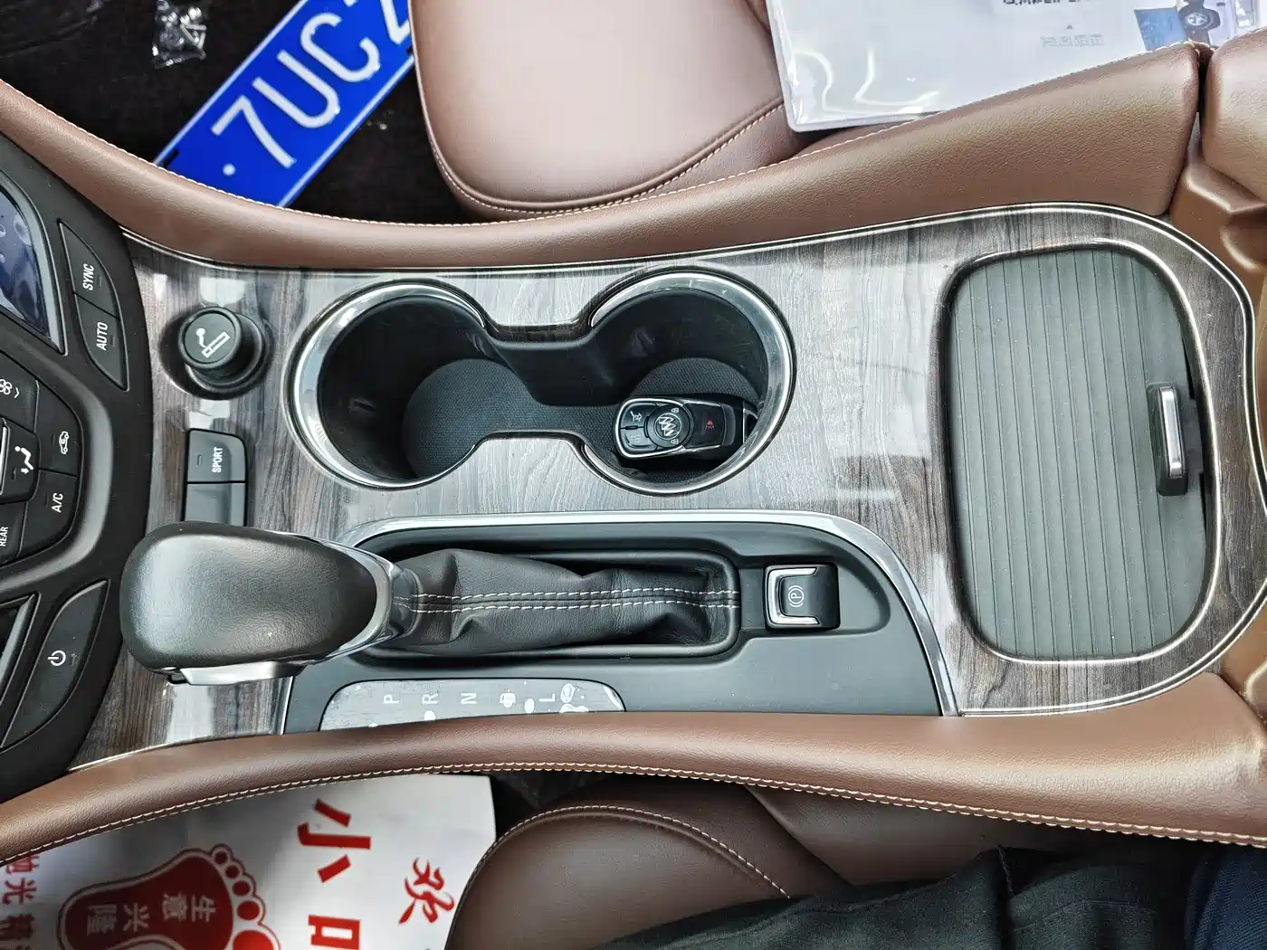 Buick Envision Plus 2017 20T FWD Elite фото 10