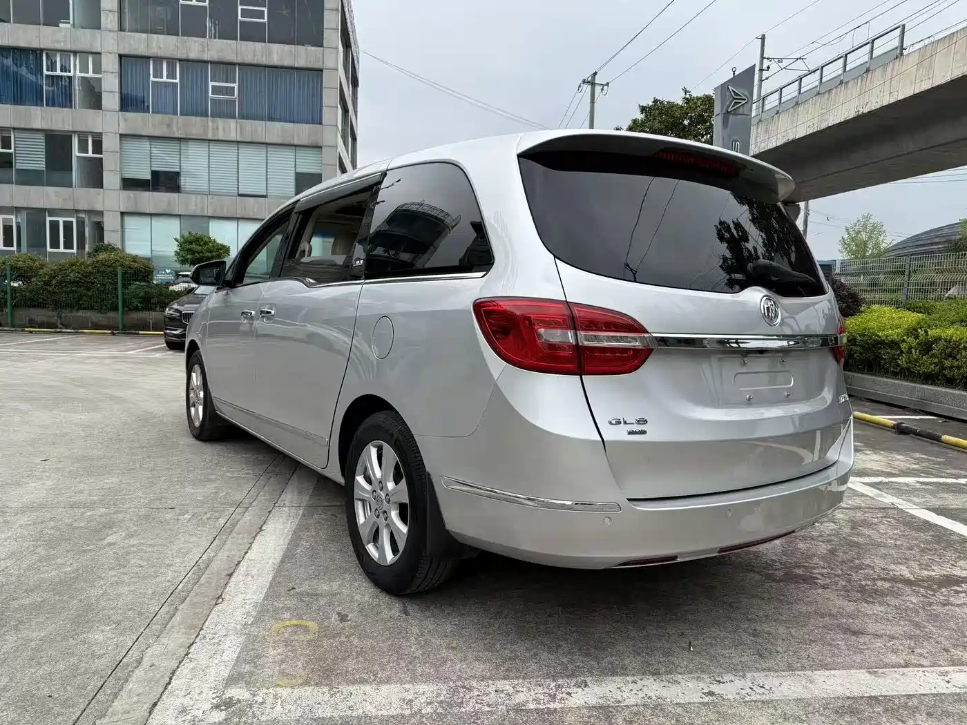 Buick GL8 2014 3.0L GT Luxury Business Elegance фото 8