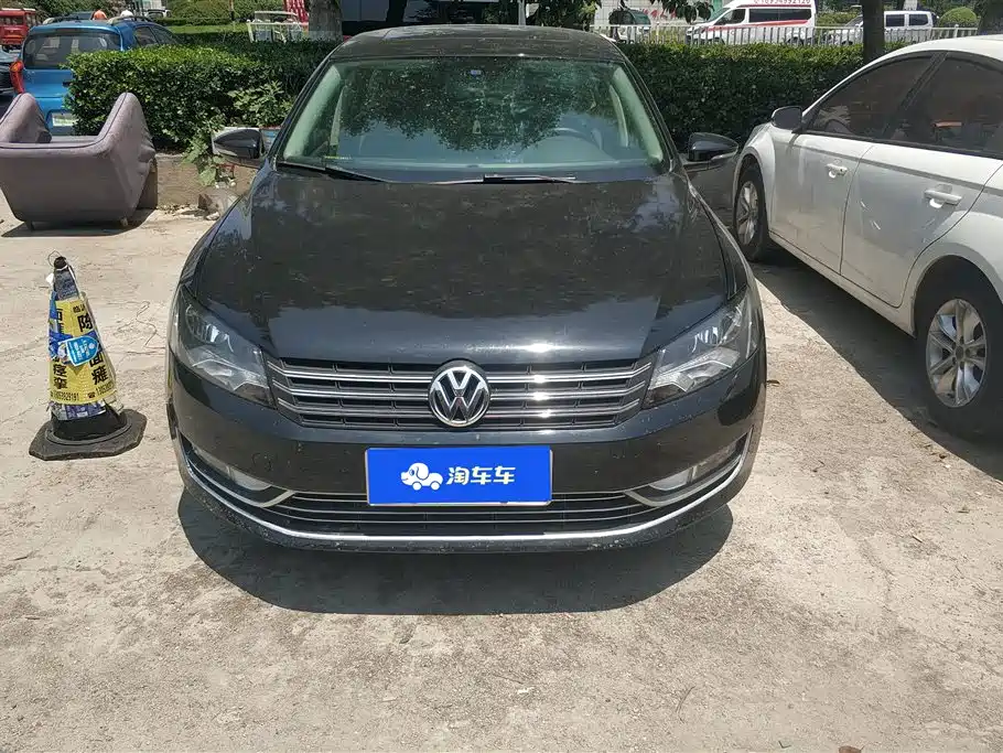 Volkswagen Passat 2013 1.8TSI DSG Zunrong фото 2
