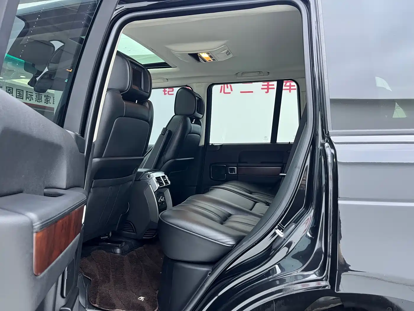 Land Rover Range Rover 2012 5.0 NA V8 фото 12